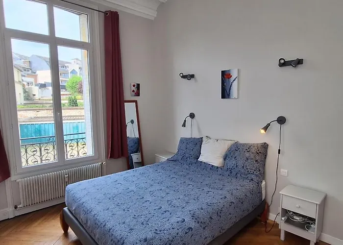 Apartment St Andre Centre Standing