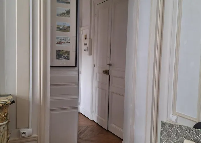 Apartment St Andre Centre Standing *