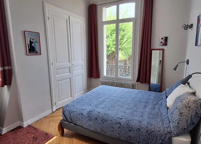 St Andre Centre Standing Apartment